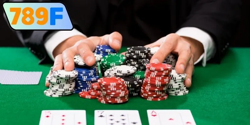 Khái niệm về thứ tự bài Poker