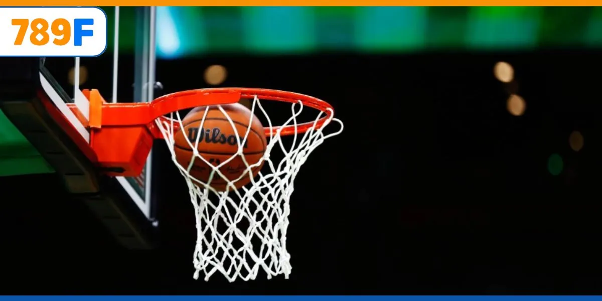 TOP những lỗi có thể xảy ra trong khi chơi bóng rổ